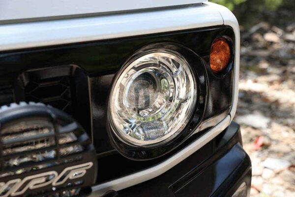 Suzuki-Jimny-headlight-resize